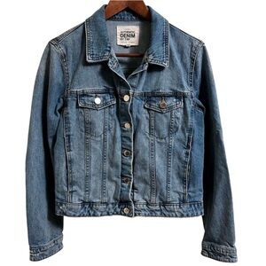 Zara Authentic Denim by TRF Distressed Denim Jean Jacket Women’s Size Small